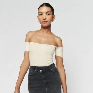 Reformation - Holly off the shoulder sweater